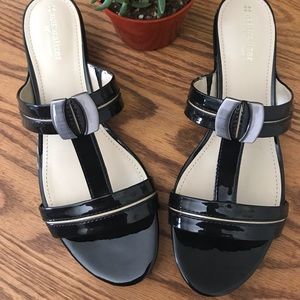 Naturalized sandals